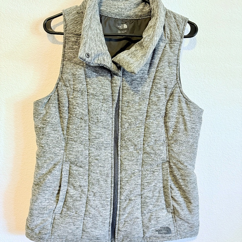 The North Face vest pockets full zip plush LARGE